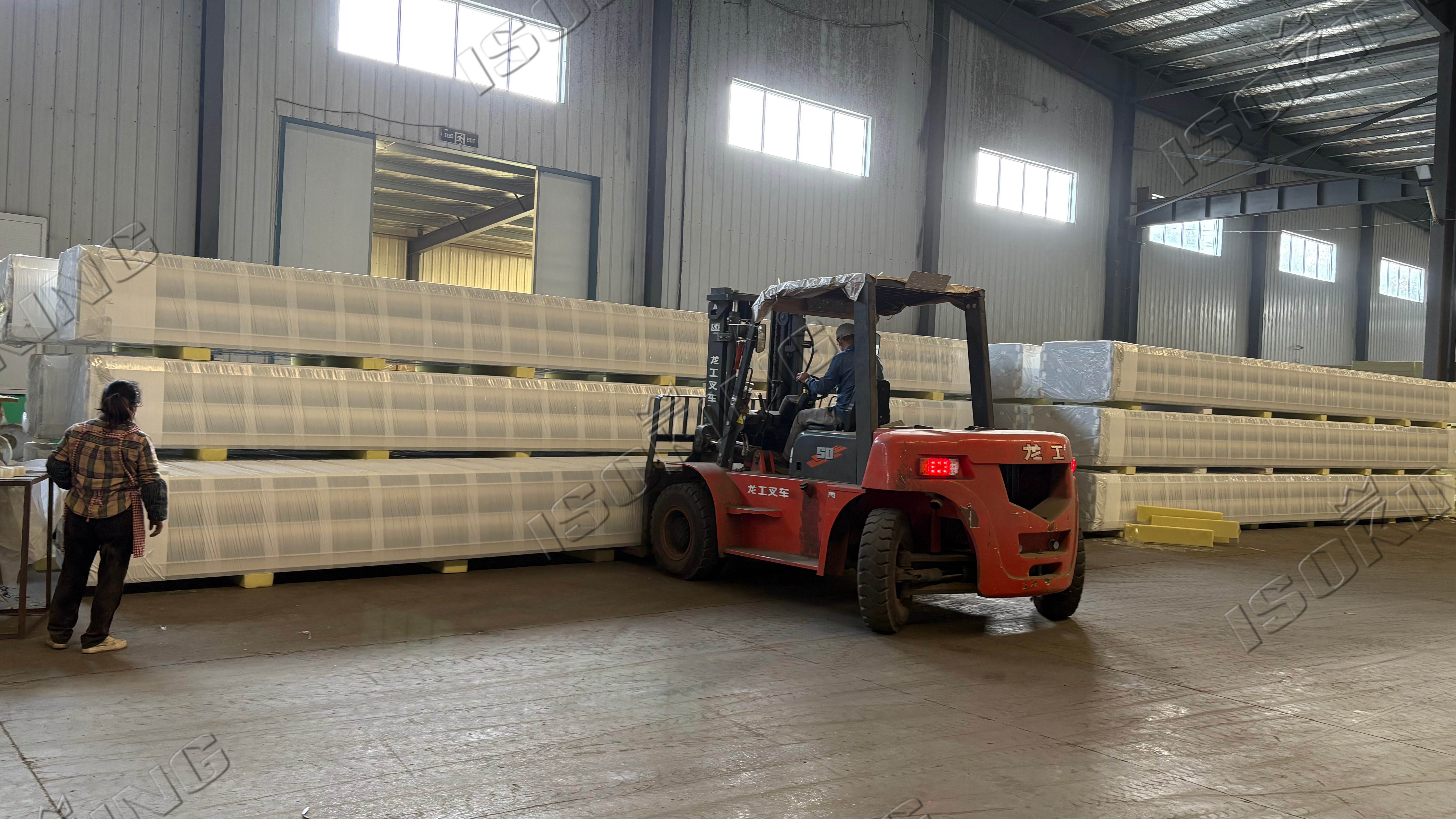 IKING Insulated Sandwich Panel Factory and Manufacturing Facility